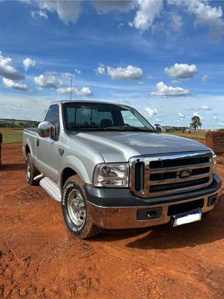 FORD F-250 4.2 XLT 4X2 CS TURBO INTERCOOLER DIESEL 2P MANUAL